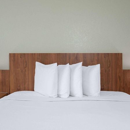รามาดา บาย วินด์แฮม แอลตามอนเต สปริงส์ Hotel แอลตามอนเตสปริงส์ ภายนอก รูปภาพ