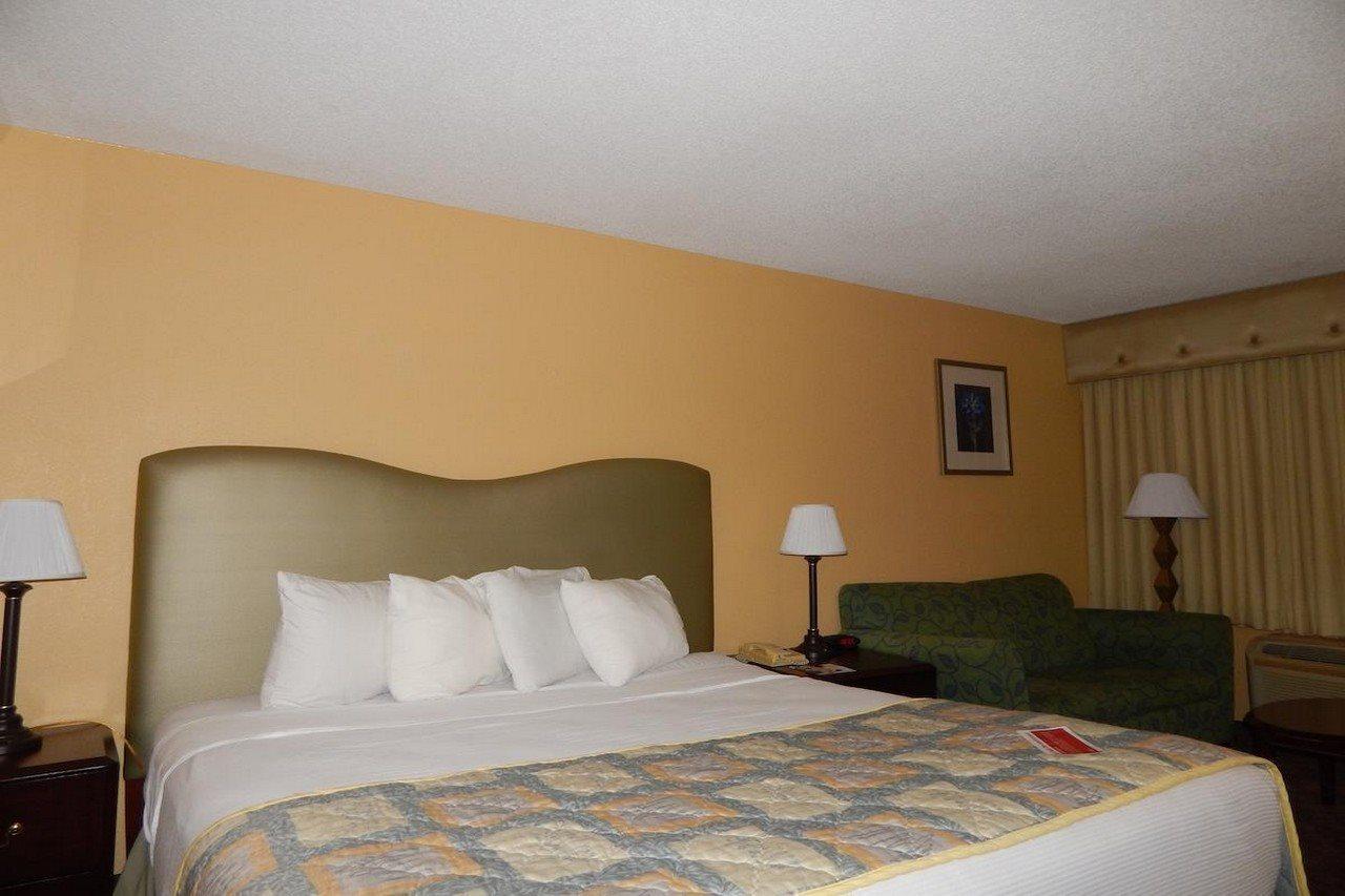 รามาดา บาย วินด์แฮม แอลตามอนเต สปริงส์ Hotel แอลตามอนเตสปริงส์ ภายนอก รูปภาพ
