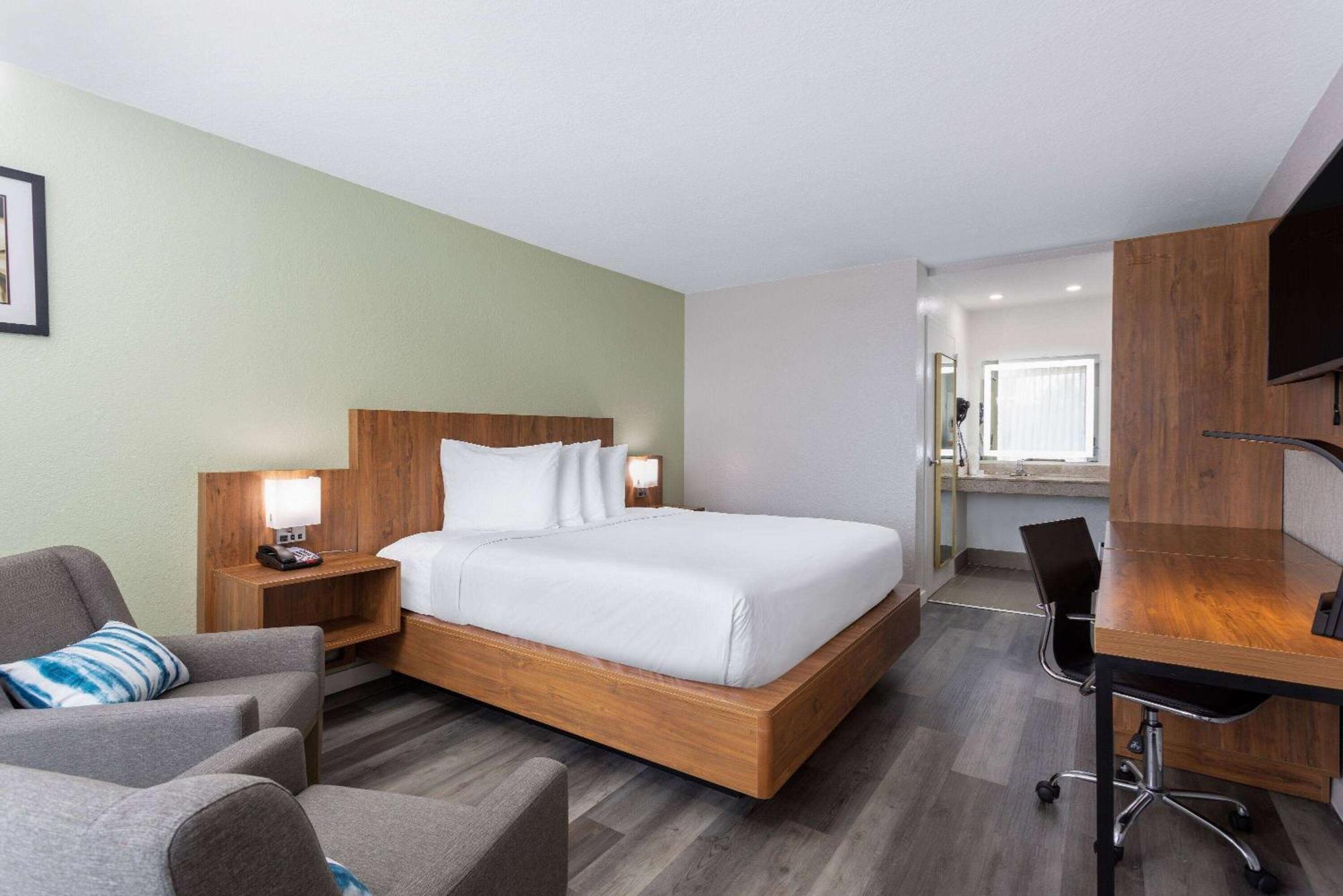 รามาดา บาย วินด์แฮม แอลตามอนเต สปริงส์ Hotel แอลตามอนเตสปริงส์ ภายนอก รูปภาพ